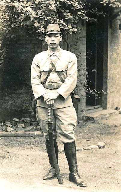 在菲臺籍日本兵_Taiwanese_solider_during_World_War_II.jpg